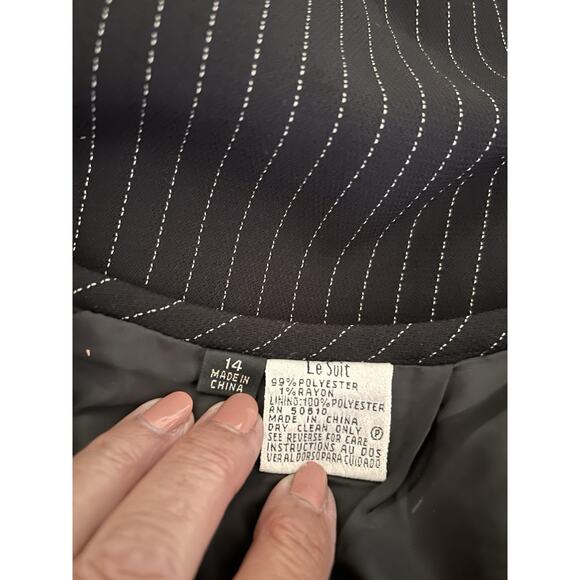 Le Suit Women’s Black Pinstripe Jacket Skirt Suit Set Fully Lined Size 14 - Picture 15 of 15